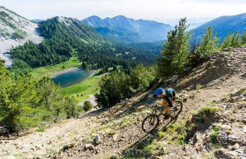 River's Bend Lodge - Hot Tub, Fire Pit, Games & Ski - Foto 16