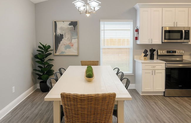 Heated Pool & Bathtub 4BR Near Disney - Foto 27