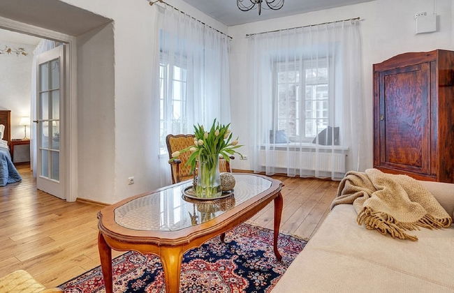 Old Town Saviciaus street Apartment - Photo 9