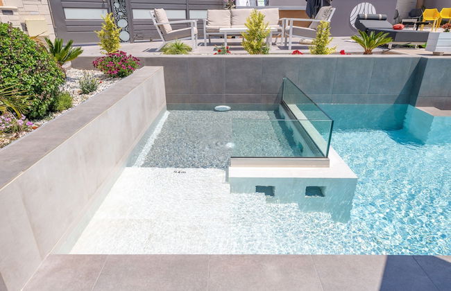 Talos Luxury Suites - Photo 76