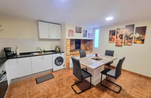 Santana Escape with Terrace Views, Near Levadas and Pico Ruivo - Foto 19