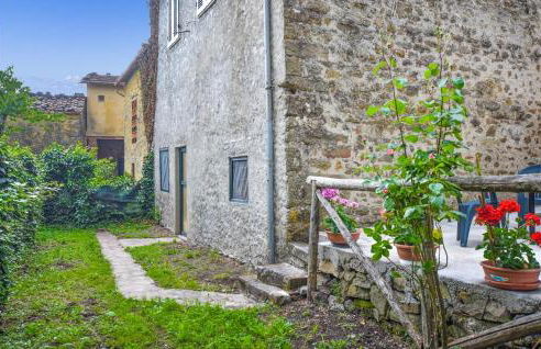 2 Bedroom Cozy Home In Bagni Di Lucca - Foto 8