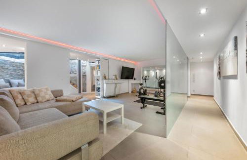 Aurion Residence - Indoor Pool, Sauna , Jacuzzi & Fitness - Foto 36