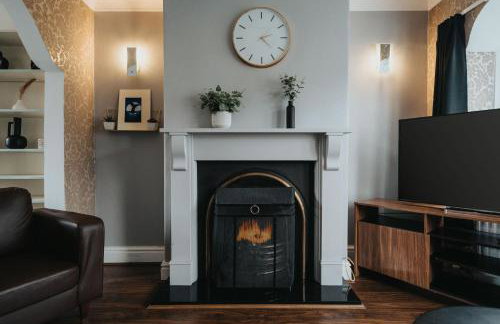 Elegant 3-Bedroom Manchester Retreat Free Parking KeenzChillz - Foto 43