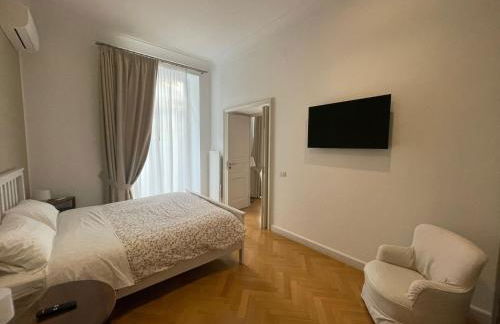 NAPOLIFOREVER Chiaia APARTMENT - Photo 39