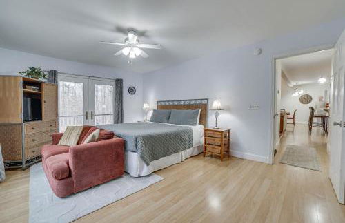 Peaceful Cavendish Retreat with Hot Tub and Fireplace! - Foto 11