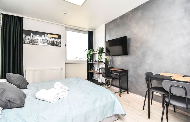 EASY RENT Apartments - Smart 705 - Photo 2