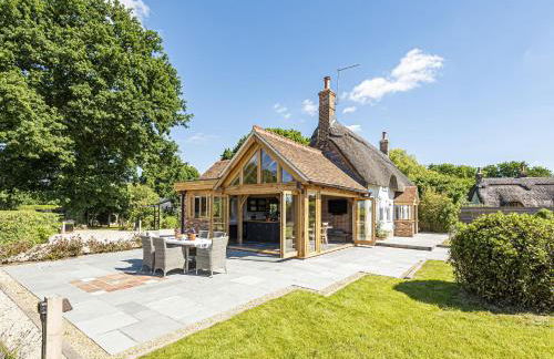 Hilltop Cottage - Photo 28