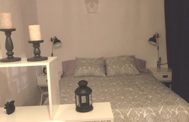 Al pie de la catedral - Photo 2