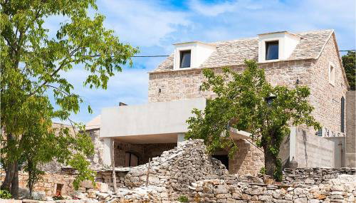 Stunning Home In Gornji Humac Brac - Foto 5