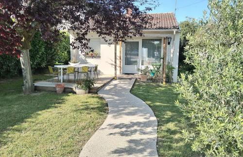 Maison avec grand jardin arboré - Photo 21