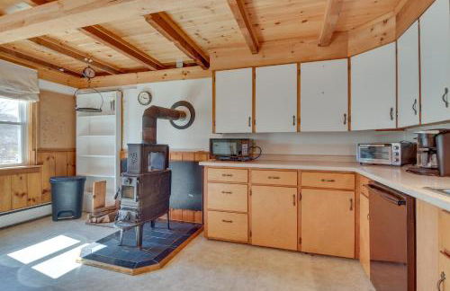 Lakefront Maine House about 4 Mi to Colby College - Foto 8