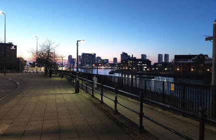 Penthouse-Like Apartment with City & Waterfront Views in Old Trafford with 500Mbps Internet and Netflix - Foto 38