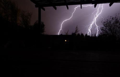 Wooden chalet, for 4 people air-conditioned - Photo 2