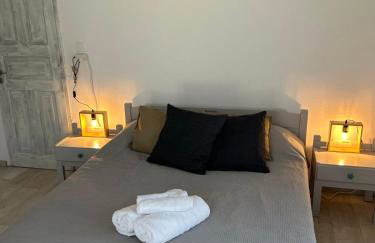 The Olive House - Photo 23