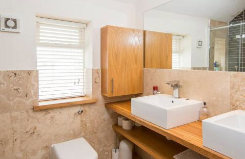 Spacious 4 Bedroom Character Home in Pontcanna - Foto 20