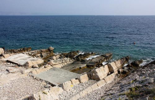 Apartments by the sea Cove Donja Kruscica - Donja Krusica, Solta - 12418 - Photo 6