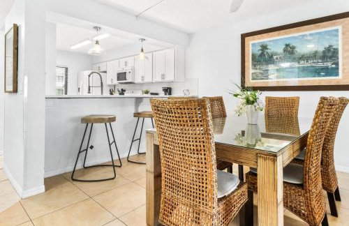 Sandcastles 103 - Photo 79