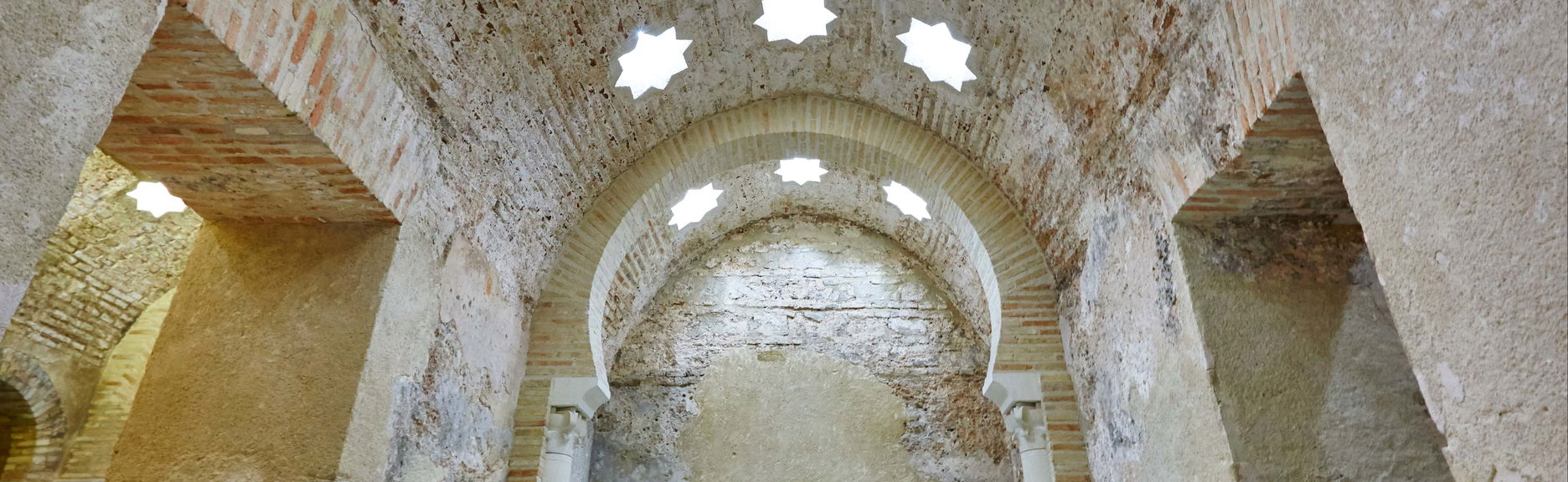 Arab Baths and Villardompardo Palace Guided Tour