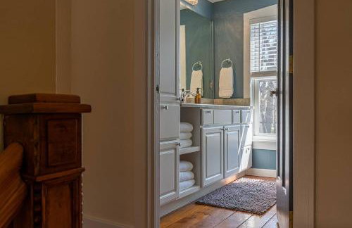 The Maple House Fully Fenced-in Yard! - Foto 13