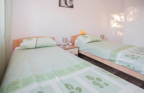 Holiday home with pool Kristal - Foto 36