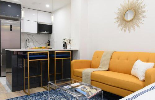 1597-9 Renovated Studio Prime UES WD in unit - Foto 3