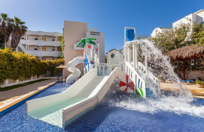 Corail Apart’hotel & Splash park - Photo 24