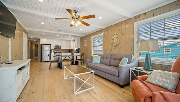 Beach Happy Beach House 3 2 2-blocks to Beach - Foto 2, Habitación