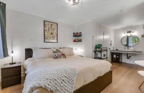 Quilcene Room 1 at Mount Walker Inn - Foto 8