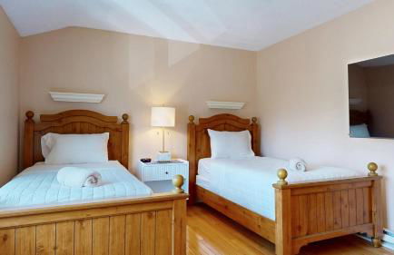 Beauty on the Beach by Bayley Vacation Rentals - Photo 28