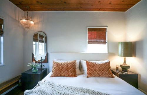 the reverie - romantic & eclectic with pool & hot tub at The Ponderosa - Foto 10