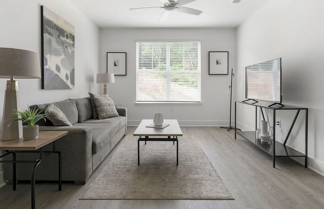 Landing at Crestline - Foto 5