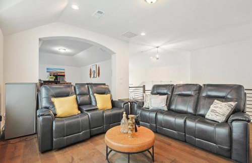 Brand New 5BD 4BA Luxury Vacation Home w Hot Tub - Foto 41