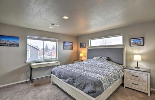 Chic Bend Home with Deck Less Than 3 Mi to Downtown! - Foto 10