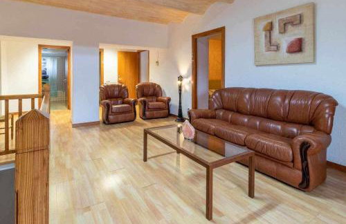 Can Bugantó - amplia casa con piscina y jardín - Foto 13