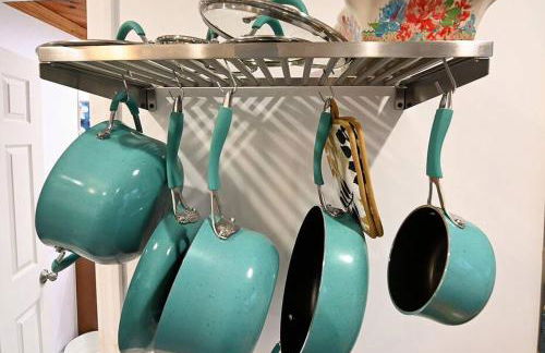 Hidden Gem-1Bedroom with Plenty Free Street Parking - Foto 21