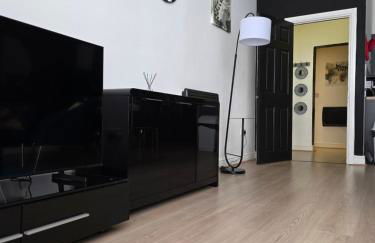 Deluxe 2BR Apartment Near City Center - Sleeps 6 - Foto 46