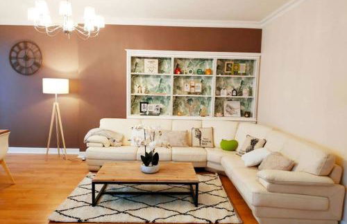 157m2, 4 chambres, 4 salles de bains, 2 WC, 2 parkings en hypercentre - Foto 29