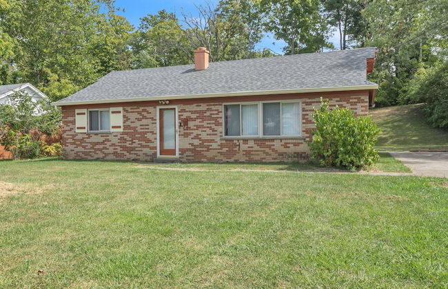 Cozy Retreat In Cincinnati 3 Bedroom Home by RedAwning - Foto 22