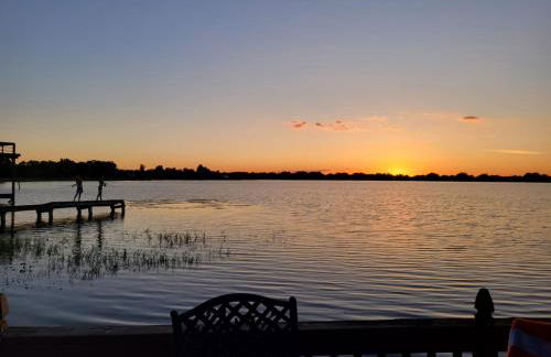 Charming Lakefront Home Hot Tub - Foto 4