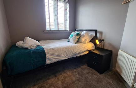 The Farrier's 3 bedroom comfy and cosy bolt hold close to Cannock town centre - Foto 23