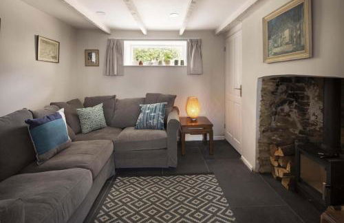 Gorgeous Cottage Parking Short Walk to Beach - Foto 13