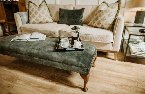 Lyme Tree Farm Cottages - Hotching Barn and Knockstone Cottage - Foto 66