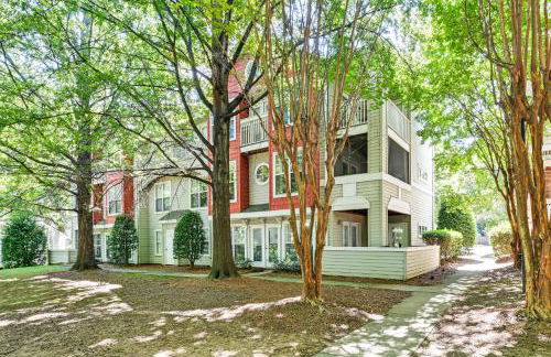 half Mi to Bank of America Stadium Uptown Condo! - Photo 24