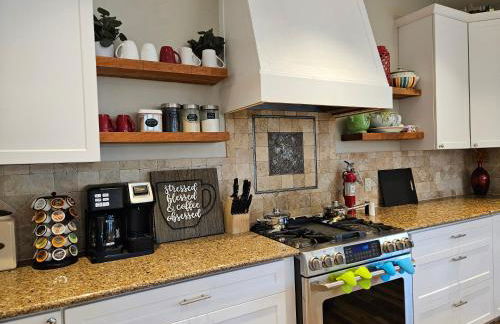 Heated Pool l Indoor Jacuzzi Tubs I Arcade l Outdoor Hot Tub - Foto 32