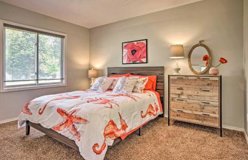 Chic Coos Bay Home with Pacific Ocean Views! - Foto 23