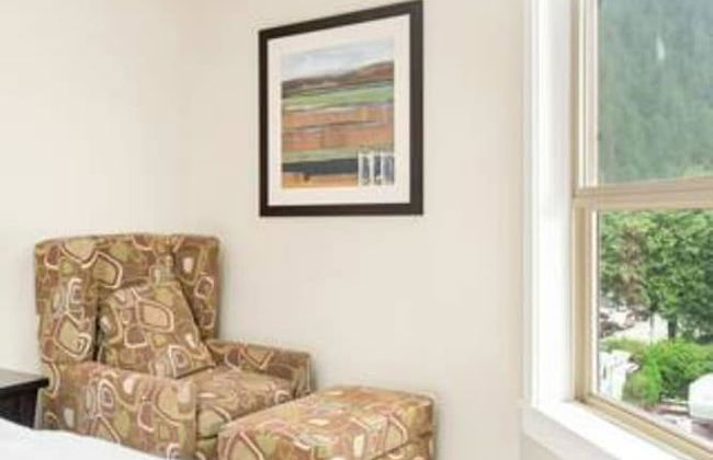 Penthouse Lake Home 3BR Amazing View - Photo 4