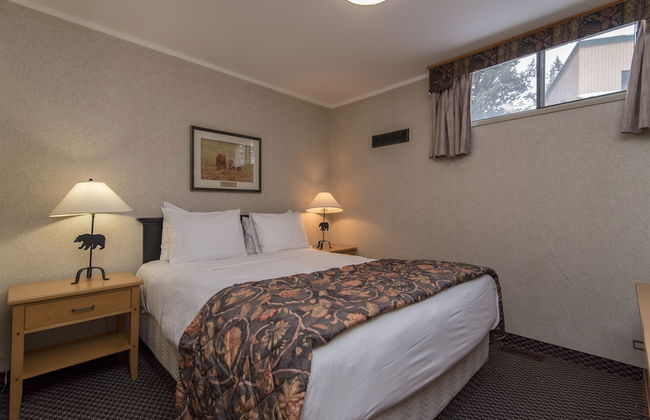 Douglas Fir Resort and Chalets - Photo 3