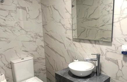 ZONA LUXURY 1 a 5 min de la ESTACIÓN DE BUS Y TREN MARÍA ZAMBRANO - Foto 12