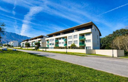 El Arcin - Piscina, terraza y parking en Llanes - Foto 1